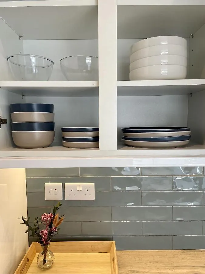 Boho Vibes Ground Floor Apartment 카디프